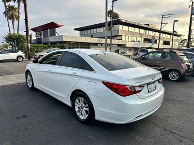 2013 Hyundai SONATA GLS   - Photo 6 - Costa Mesa, CA 92626