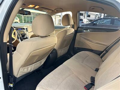 2013 Hyundai SONATA GLS   - Photo 8 - Costa Mesa, CA 92626