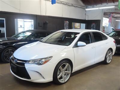 2017 Toyota Camry SE   - Photo 1 - Costa Mesa, CA 92626