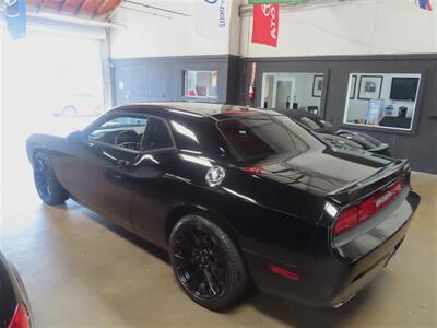 2011 Dodge Challenger SE   - Photo 3 - Costa Mesa, CA 92626