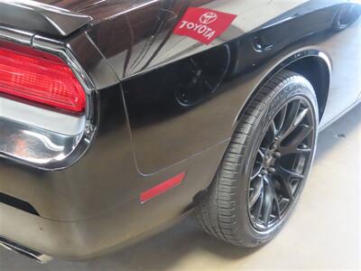 2011 Dodge Challenger SE   - Photo 20 - Costa Mesa, CA 92626