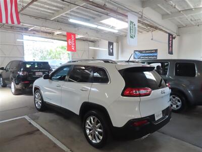 2015 Jeep Cherokee Limited   - Photo 3 - Costa Mesa, CA 92626