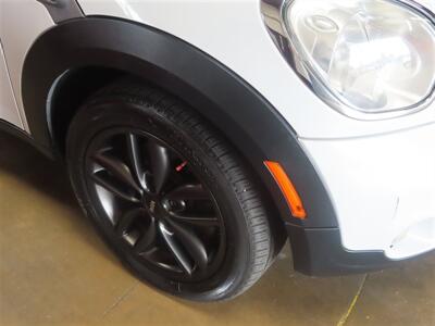 2014 MINI Countryman Cooper S   - Photo 17 - Costa Mesa, CA 92626