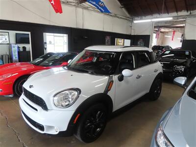 2014 MINI Countryman Cooper S   - Photo 1 - Costa Mesa, CA 92626