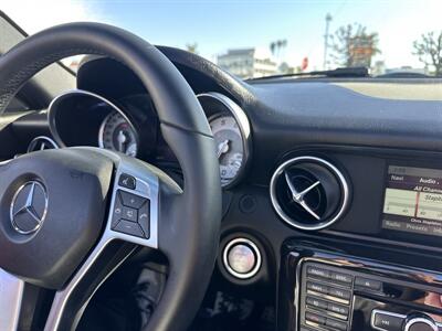 2016 Mercedes-Benz SLK SLK 300   - Photo 8 - Costa Mesa, CA 92626