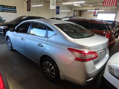 2015 Nissan Sentra S   - Photo 4 - Costa Mesa, CA 92626