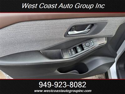 2022 Nissan Rogue SV   - Photo 20 - Costa Mesa, CA 92626