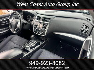 2017 Nissan Altima 2.5 SV   - Photo 6 - Costa Mesa, CA 92626