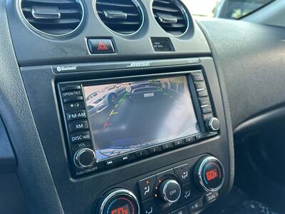 2010 Nissan Altima 3.5 SR   - Photo 13 - Costa Mesa, CA 92626