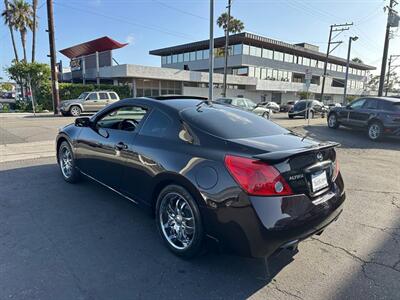 2010 Nissan Altima 3.5 SR   - Photo 4 - Costa Mesa, CA 92626