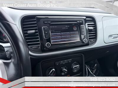 2014 Volkswagen Beetle 1.8T PZEV - Photo 11 - Costa Mesa, CA 92626