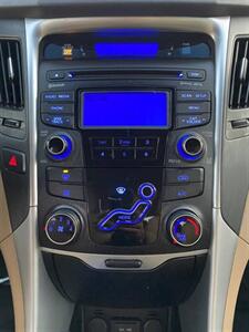 2012 Hyundai SONATA GLS   - Photo 19 - Costa Mesa, CA 92626