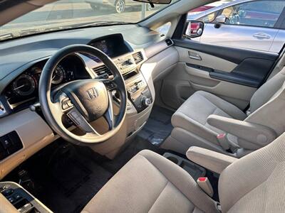 2013 Honda Odyssey LX   - Photo 5 - Costa Mesa, CA 92626