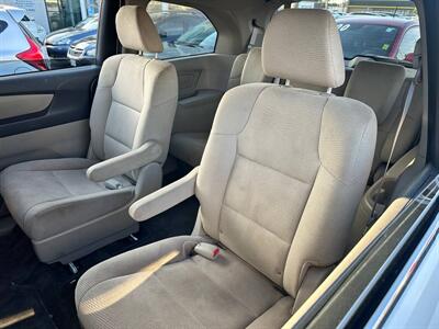 2013 Honda Odyssey LX   - Photo 9 - Costa Mesa, CA 92626