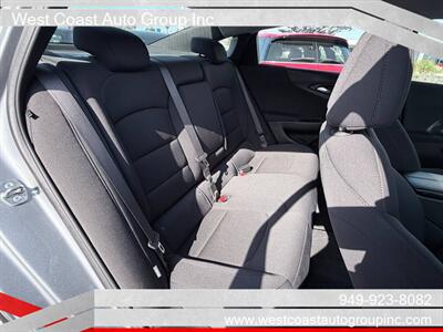 2025 Chevrolet Malibu LT - Photo 10 - Costa Mesa, CA 92626
