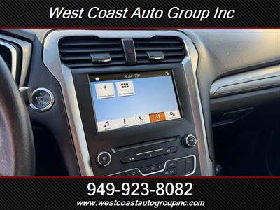 2017 Ford Fusion SE   - Photo 16 - Costa Mesa, CA 92626