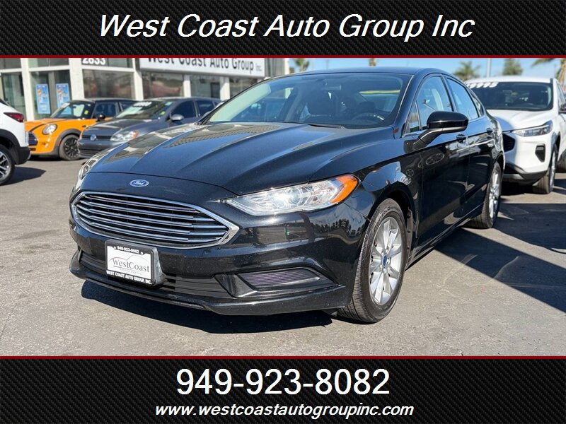 2017 Ford Fusion SE   - Photo 1 - Costa Mesa, CA 92626