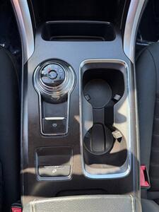 2017 Ford Fusion SE   - Photo 18 - Costa Mesa, CA 92626