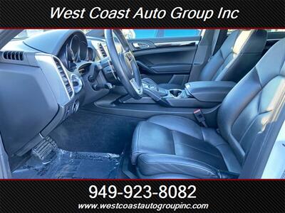 2016 Porsche Cayenne   - Photo 11 - Costa Mesa, CA 92626