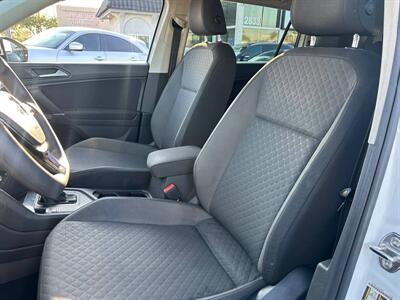 2020 Volkswagen Tiguan S   - Photo 13 - Costa Mesa, CA 92626