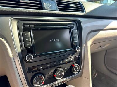 2015 Volkswagen Passat 1.8T Limited Edition   - Photo 14 - Costa Mesa, CA 92626