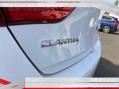 2014 Hyundai ELANTRA GT SE - Photo 22 - Costa Mesa, CA 92626