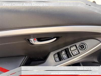2014 Hyundai ELANTRA GT SE - Photo 18 - Costa Mesa, CA 92626