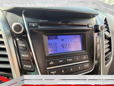2014 Hyundai ELANTRA GT SE - Photo 16 - Costa Mesa, CA 92626