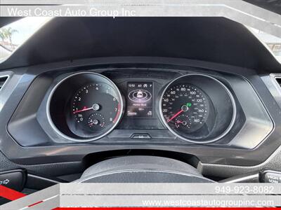 2018 Volkswagen Tiguan 2.0T SEL   - Photo 8 - Costa Mesa, CA 92626