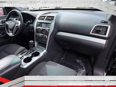 2015 Ford Explorer XLT   - Photo 10 - Costa Mesa, CA 92626