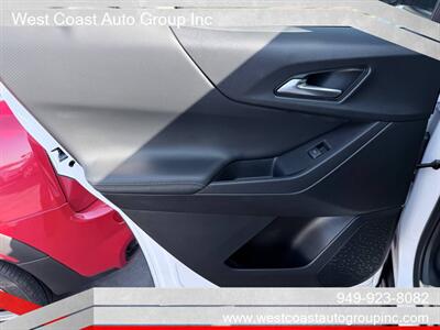 2026 Chevrolet Equinox LT - Photo 14 - Costa Mesa, CA 92626