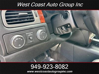 2014 Chevrolet Suburban LT - Photo 17 - Costa Mesa, CA 92626