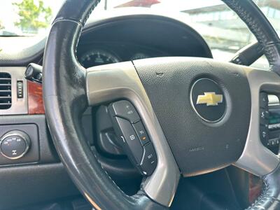 2014 Chevrolet Suburban LT   - Photo 22 - Costa Mesa, CA 92626