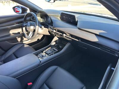 2025 Mazda Mazda3 Hatchback 2.5 S Select Sport   - Photo 9 - Costa Mesa, CA 92626