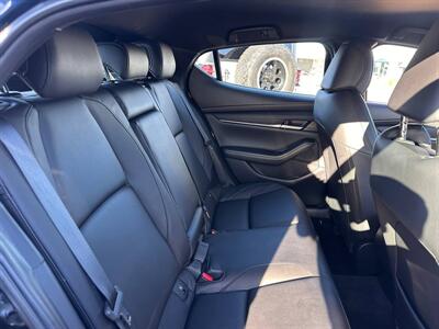 2025 Mazda Mazda3 Hatchback 2.5 S Select Sport   - Photo 7 - Costa Mesa, CA 92626