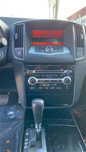 2010 Nissan Maxima 3.5 SV   - Photo 16 - Costa Mesa, CA 92626