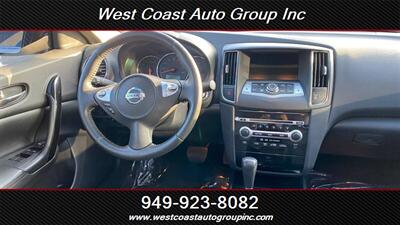 2010 Nissan Maxima 3.5 SV   - Photo 8 - Costa Mesa, CA 92626