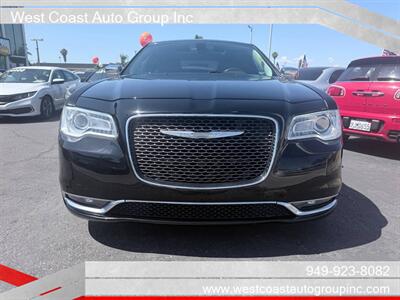 2016 Chrysler 300 C - Photo 4 - Costa Mesa, CA 92626