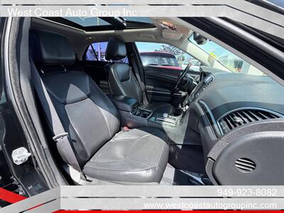 2016 Chrysler 300 C - Photo 9 - Costa Mesa, CA 92626