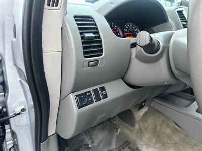 2017 Nissan Frontier SV   - Photo 9 - Costa Mesa, CA 92626