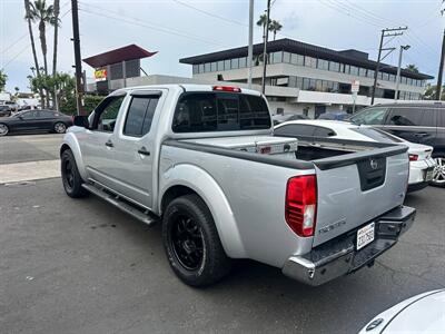 2017 Nissan Frontier SV   - Photo 4 - Costa Mesa, CA 92626