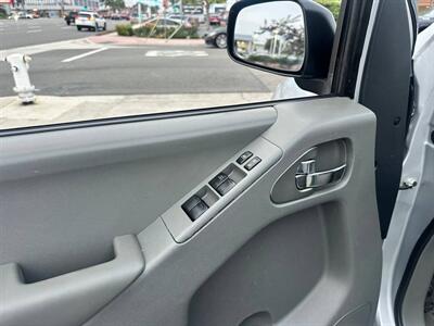 2017 Nissan Frontier SV   - Photo 10 - Costa Mesa, CA 92626