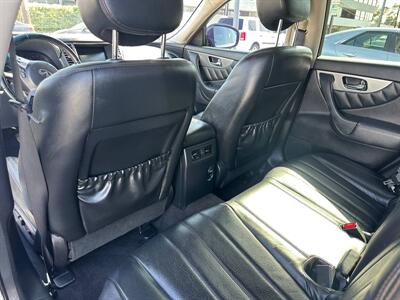 2017 INFINITI QX70   - Photo 9 - Costa Mesa, CA 92626