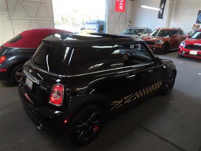 2011 MINI Cooper   - Photo 3 - Costa Mesa, CA 92626