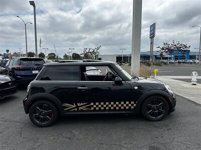 2011 MINI Cooper   - Photo 22 - Costa Mesa, CA 92626