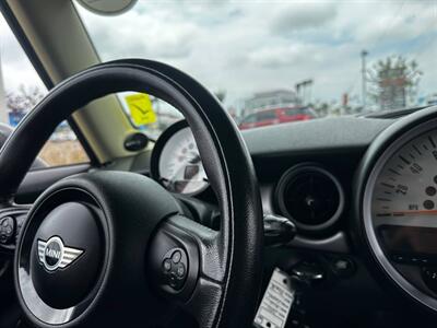2011 MINI Cooper   - Photo 10 - Costa Mesa, CA 92626
