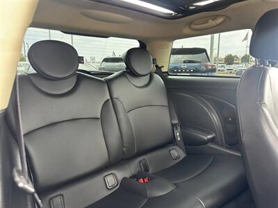 2011 MINI Cooper   - Photo 9 - Costa Mesa, CA 92626