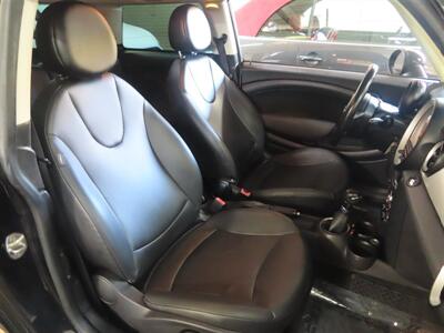 2011 MINI Cooper   - Photo 8 - Costa Mesa, CA 92626