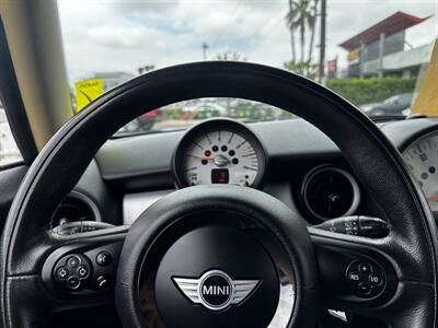 2011 MINI Cooper   - Photo 13 - Costa Mesa, CA 92626