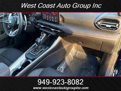 2024 Dodge Hornet R/T   - Photo 8 - Costa Mesa, CA 92626